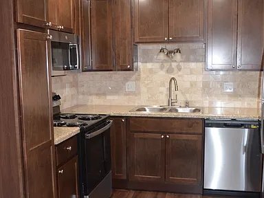 Building Photo - 2130 W Russet Ct