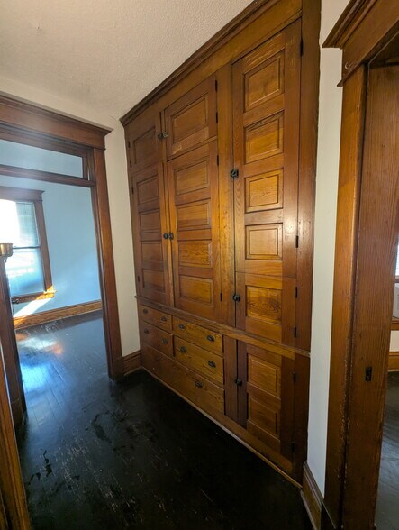 Storage Built-ins - 514 E Grove St