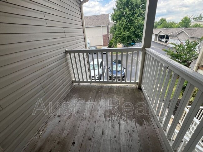 Building Photo - 6431 Brookfield Ct Dr