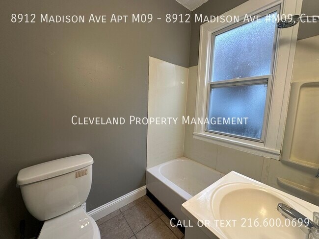 Building Photo - 8912 Madison Ave