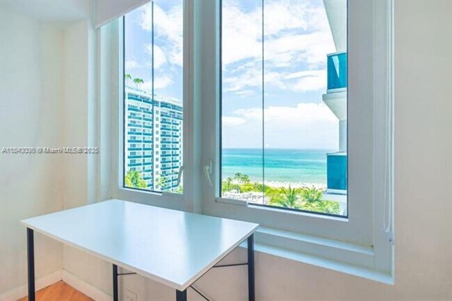 Building Photo - 2301 Collins Ave