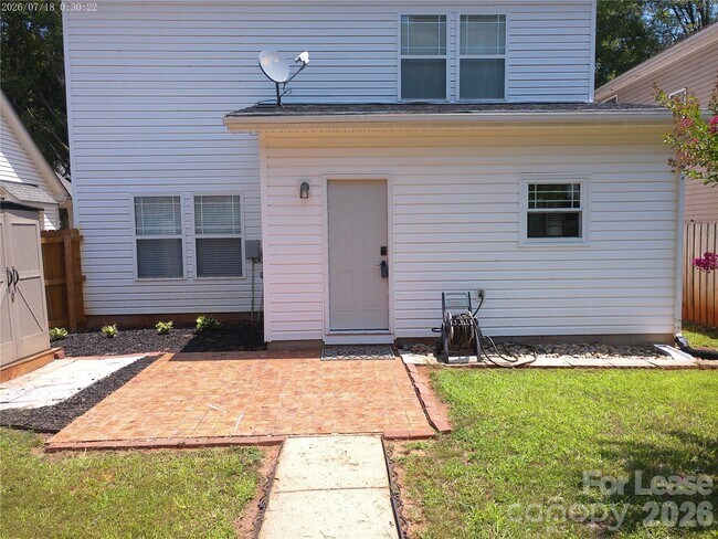 Building Photo - 12716 Cross Dale Dr