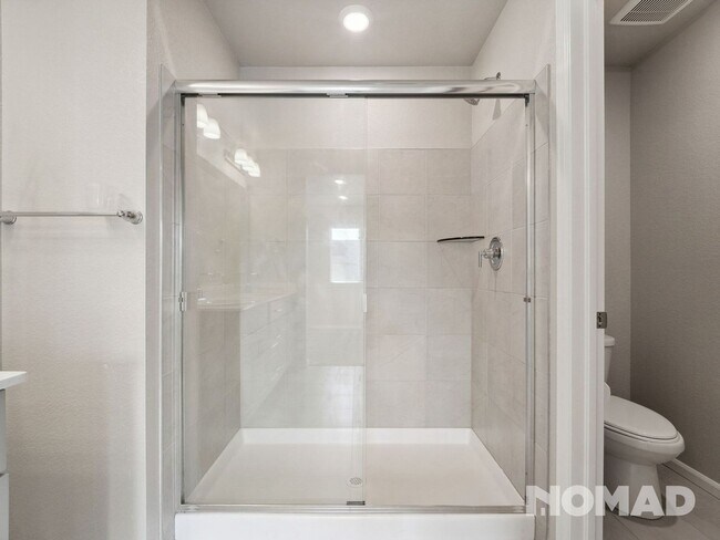 Building Photo - 6112 N Lisbon St