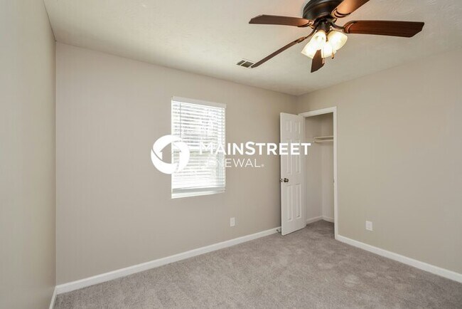 Building Photo - 3 Bedroom Pet-Friendly Home in Ellenwood, GA with Main Street Renewal