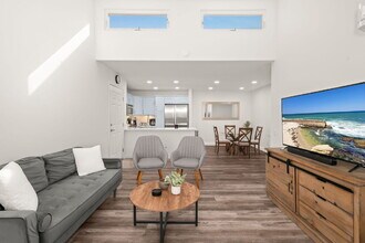 Building Photo - Fully Furnished 3BR/2BA Condo with Vaulted Ceilings, Close Proximity to UCSD and Medical Centers!...