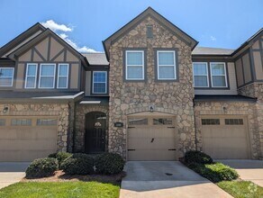 Building Photo - Coming Soon! Charming 2 story, 3 bedroom ,...