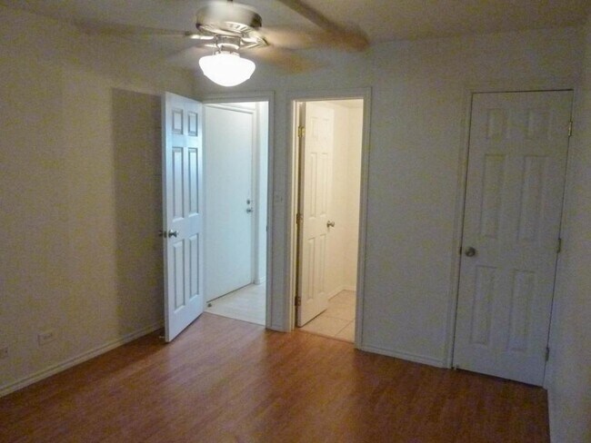 Building Photo - 495 Liholiho Street, Mount Thomas 204