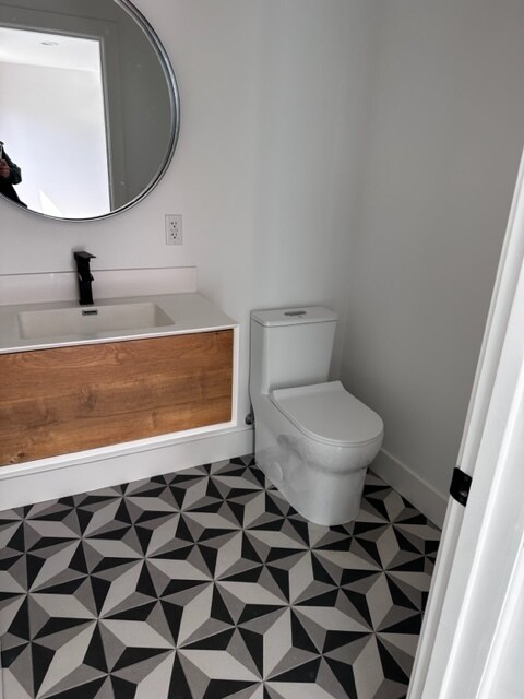 Building Photo - 1527 Wellesley Ave