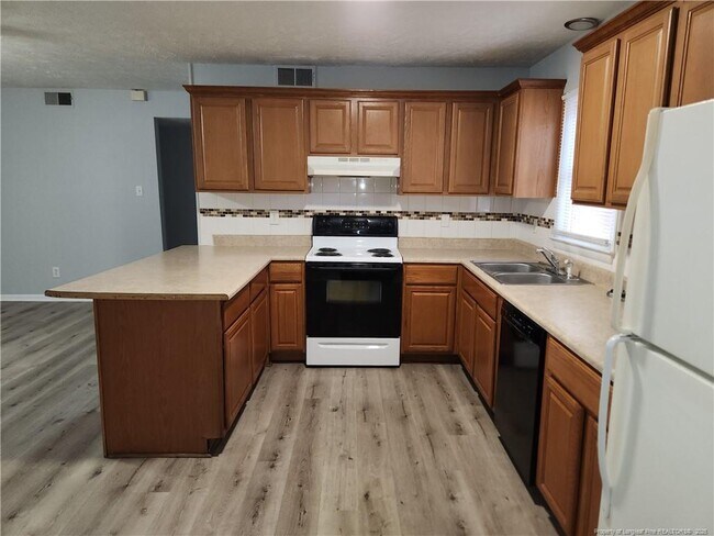 Building Photo - 3713 Cherry Blossom Ln