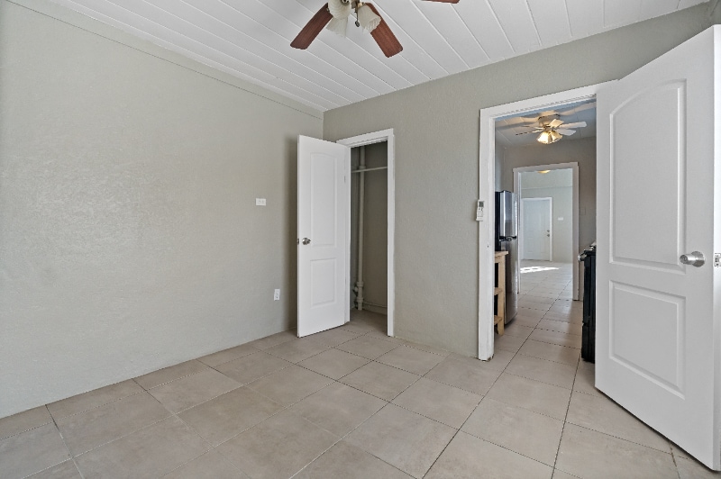 Building Photo - 401 NW 16th Ave