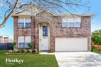 Building Photo - 1412 Pine Ridge Rd