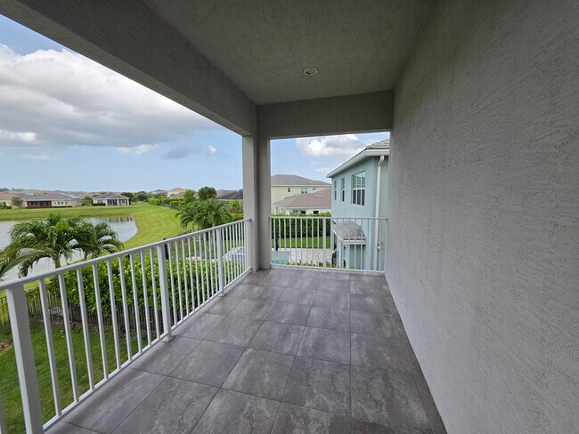 Building Photo - 16007 Whippoorwill Cir