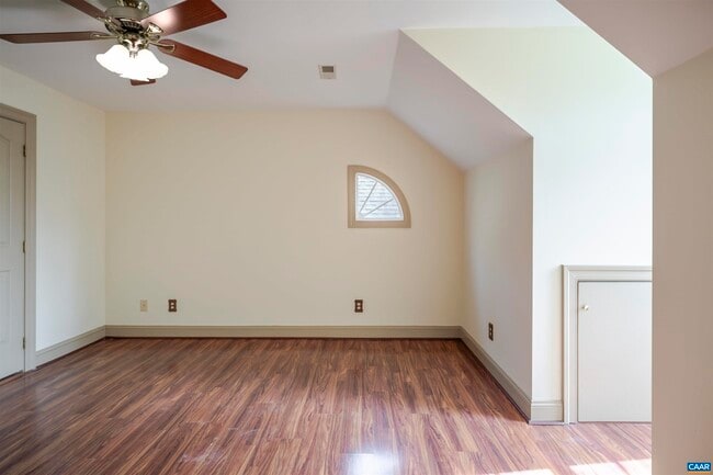 Building Photo - 3125 Beau Mont Farm Rd