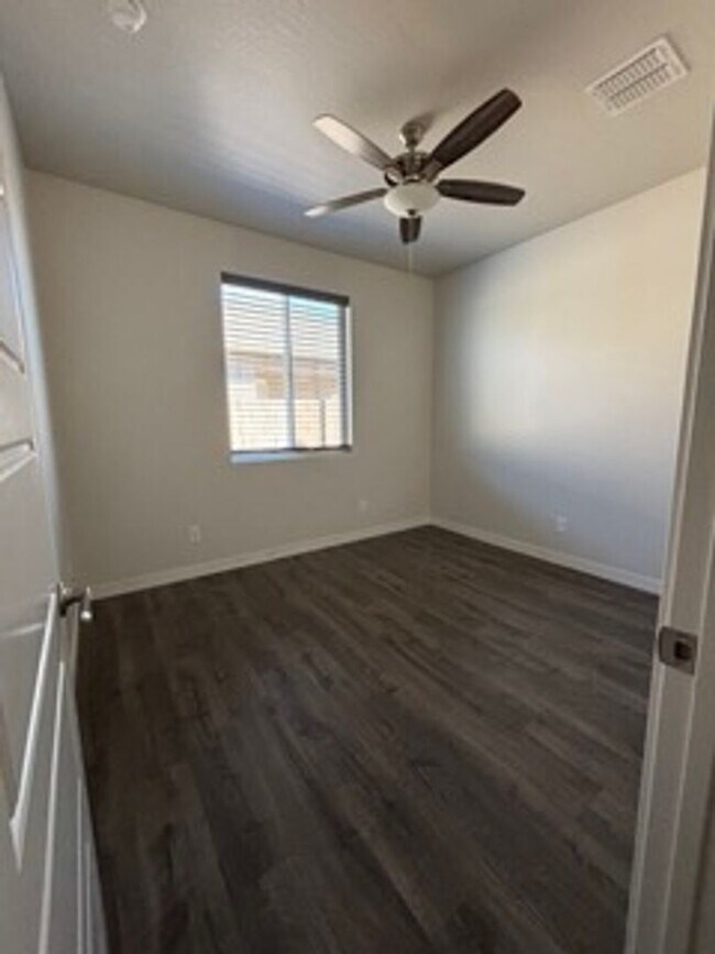 Building Photo - Beautiful Chino Valley Home!