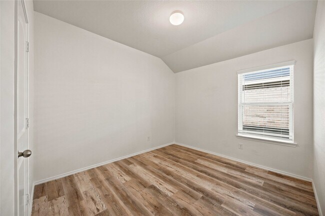 Building Photo - 22631 Busalla Trail