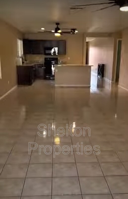 Building Photo - 15608 W Acapulco Ln