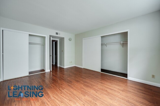 Building Photo - 813 S Shenandoah St