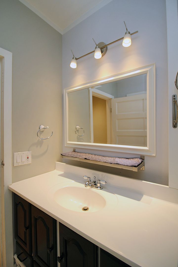 Building Photo - 4823 NE 13th Ave