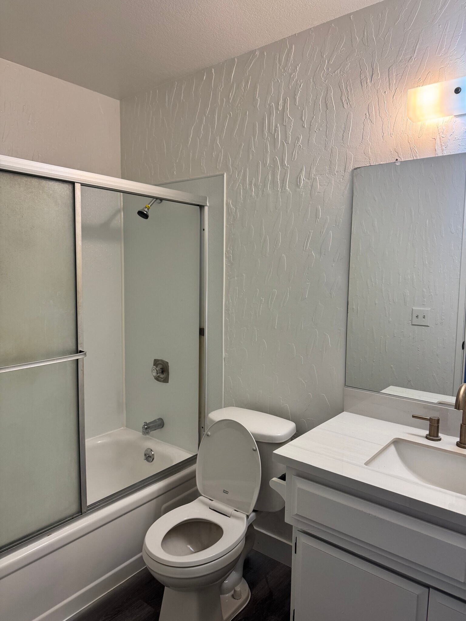 Building Photo - 7440 Tierra Way