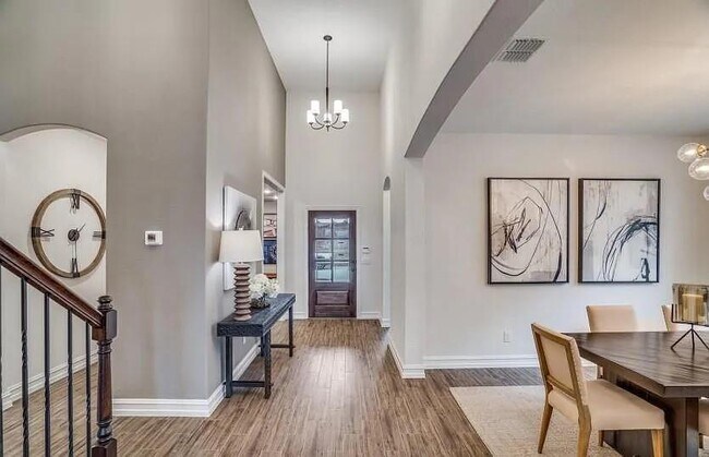 Building Photo - 3620 Thunian Pass