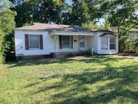 Building Photo - 3610 Glenhaven Blvd