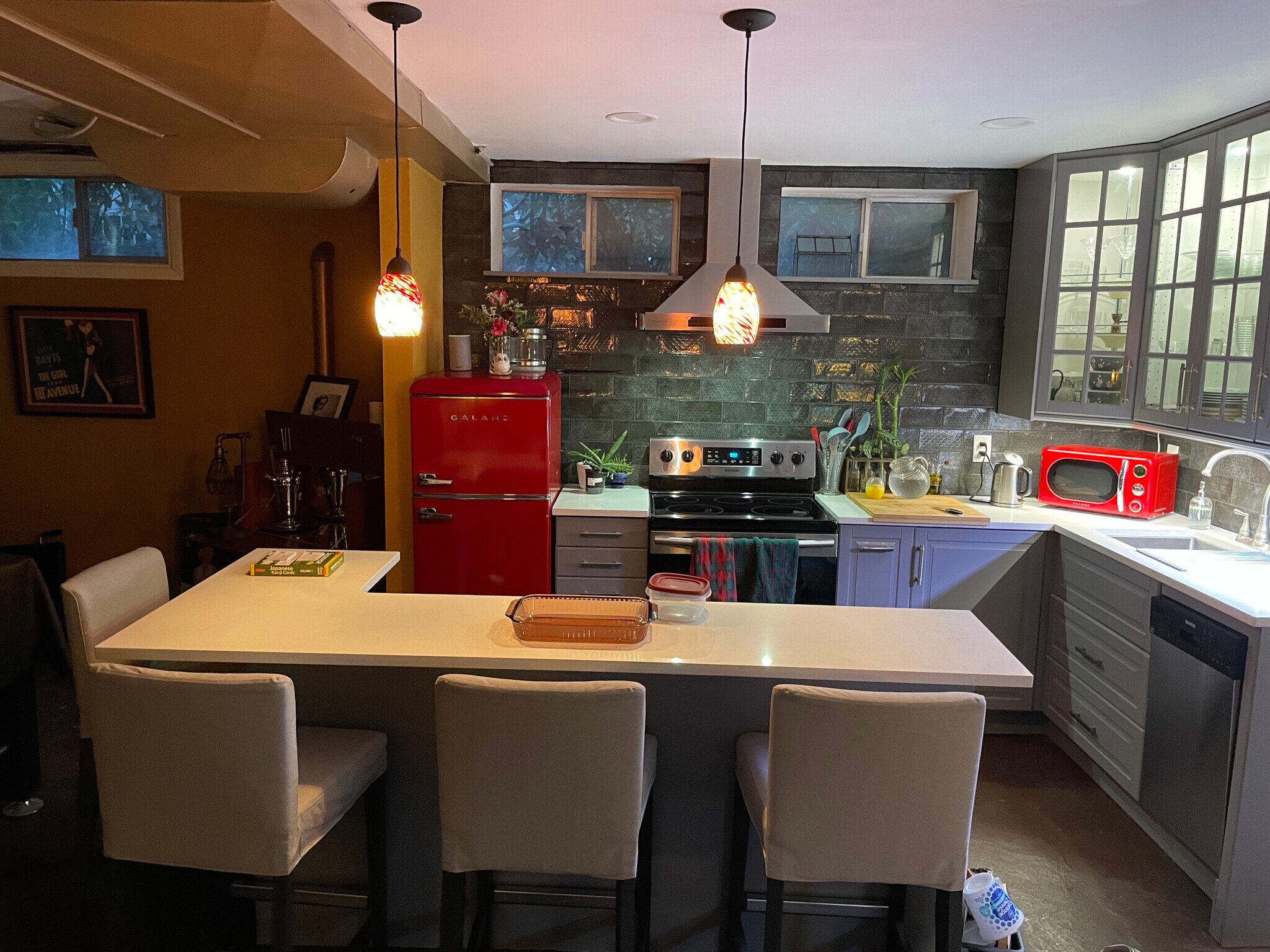 Kitchen with modern appliances and pendant lighting - 3846 NE Maywood Pl