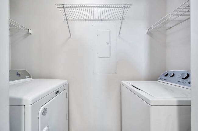 Building Photo - RENT SPECIAL! Freshly Painted! New Luxury ...