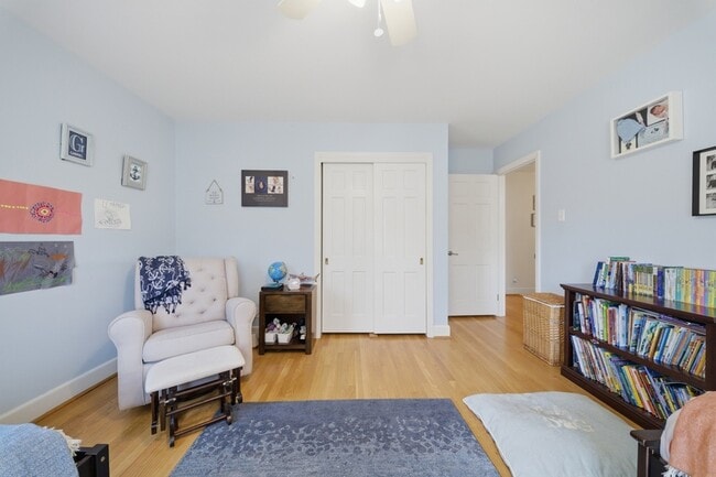 Building Photo - 1402 Trouville Ave