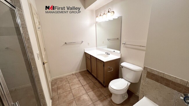 Building Photo - **Move In Special Half off first months re...