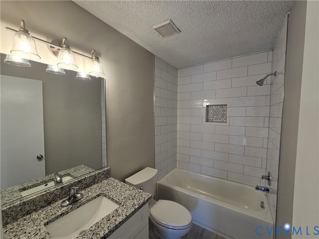 Building Photo - 10200 Stroud Ln