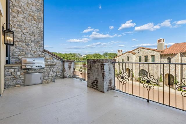 Building Photo - 69 Cortes Dr