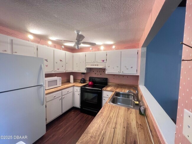 Building Photo - 80 Cypress Pond Rd