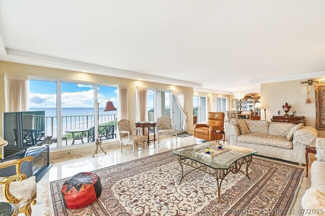 Building Photo - 4001 N Ocean Blvd