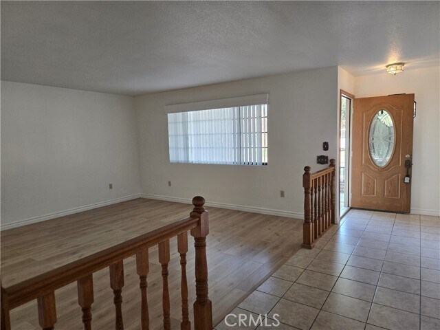 Building Photo - 727 Chardonnay Pl
