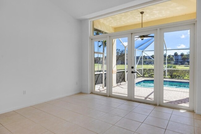 Building Photo - 608 W Palm Aire Dr