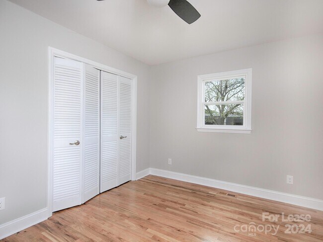 Building Photo - 378 Cornelius Rd