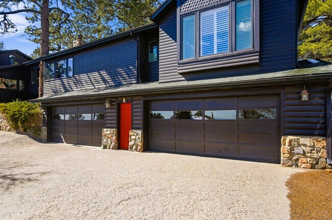 Building Photo - 499 Pine Song Trail