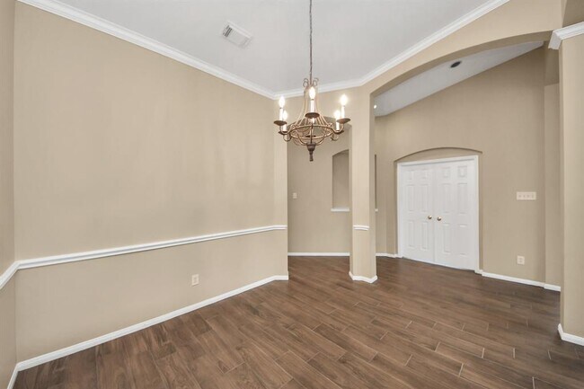 Building Photo - 1603 Martin Lake Dr