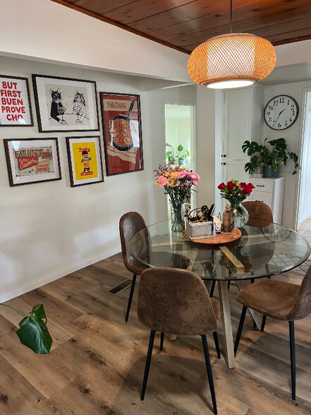 Building Photo - 11457 Manzanita Rd