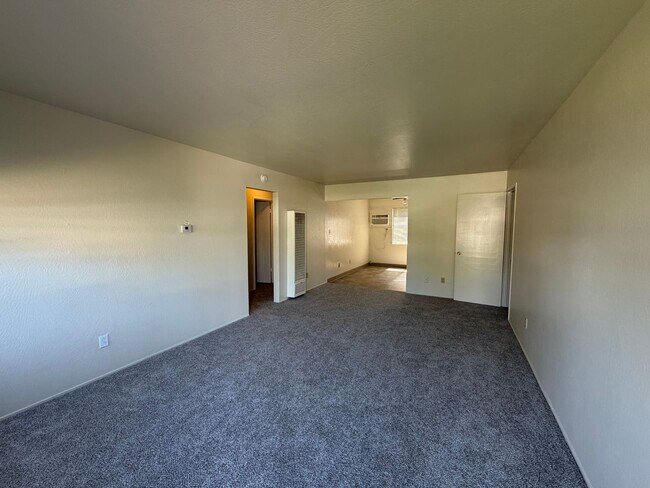Building Photo - 2832 Sweet Way