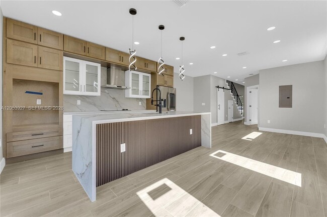 Building Photo - 1818 NW 49th St