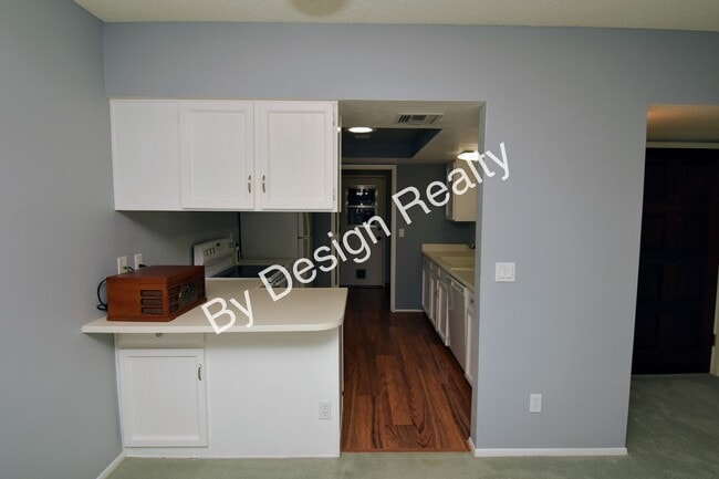 Building Photo - Moondance 2 Bed 2 Bath Patio Home
