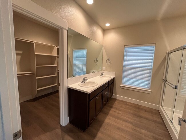 Building Photo - New build in Shastina Ranch Subdivision