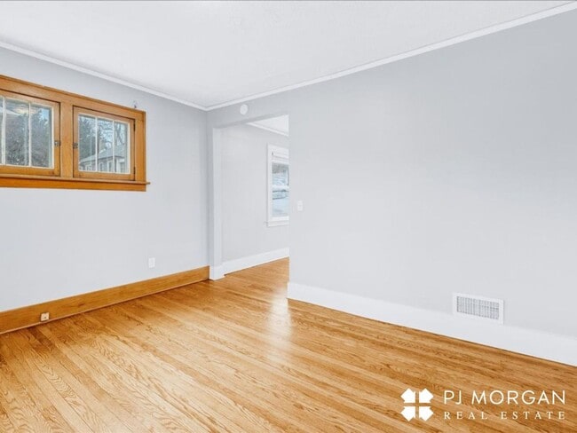 Building Photo - 802-804 N 48th Street