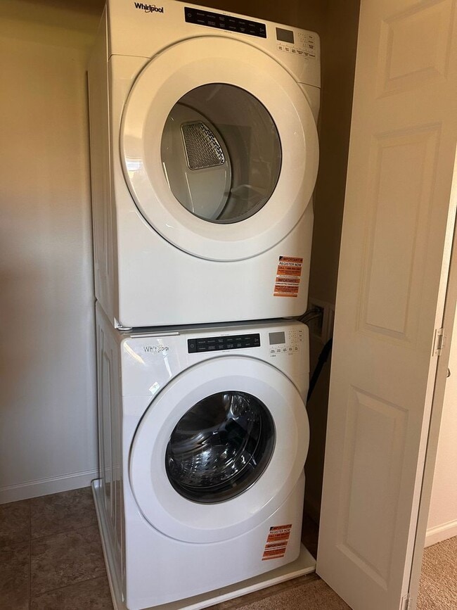 Building Photo - Welcome home to Kahoma Village