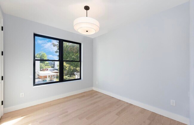 Building Photo - 61 Belmont Ave