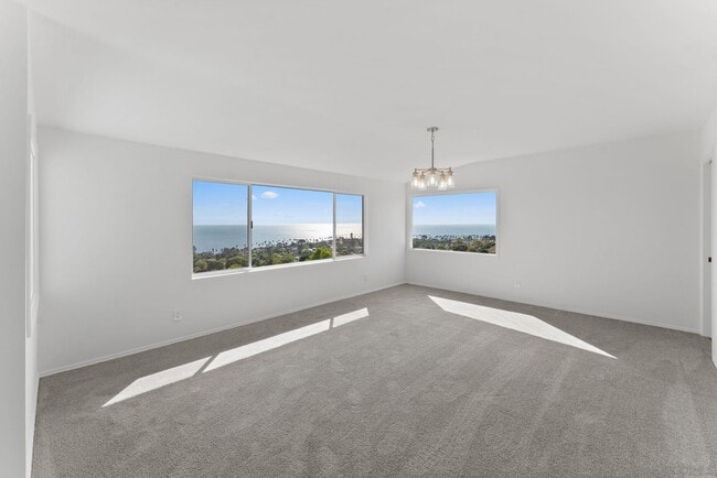 Building Photo - 5995 La Jolla Corona Dr