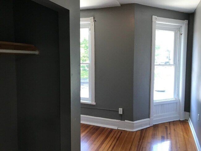 Building Photo - 29 Elberon Pl