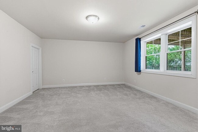 Building Photo - 1751 Tysons Crest Ln