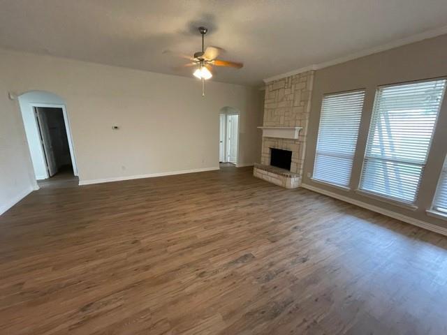 Building Photo - 1601 White Willow Ln